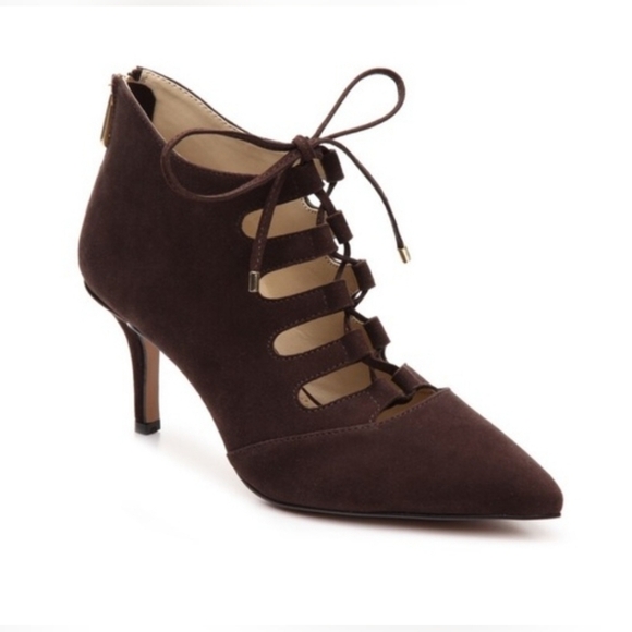 Adrienne Vittadini Fealy Women US 7.5 M Brown 90s Bootie Pump Heel‎ Suede - Picture 1 of 14
